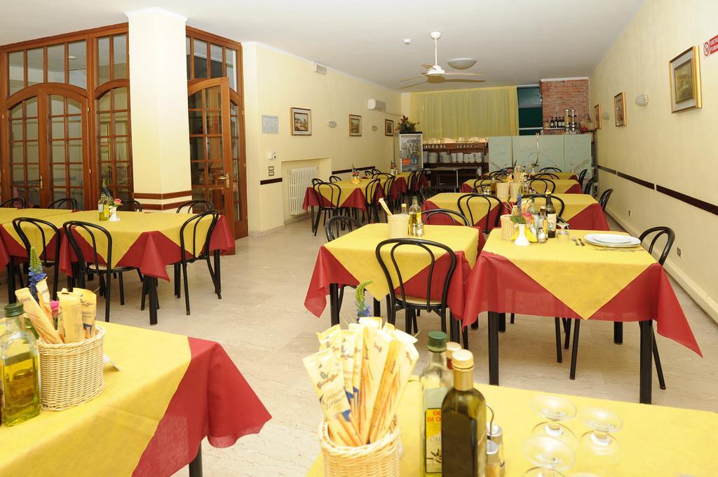 Hotel Marina Montecatini Terme Dış mekan fotoğraf